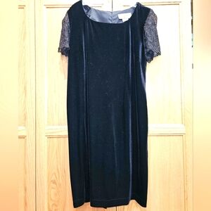 Women's 18 Jessica Howard Vintage Velvet Dress With Lace Sleeves Black